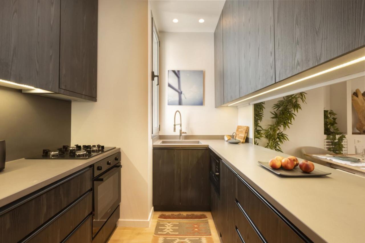 Elegant, Chic, Hip 2 Bedroom W/ Forest View In Athens! Esterno foto