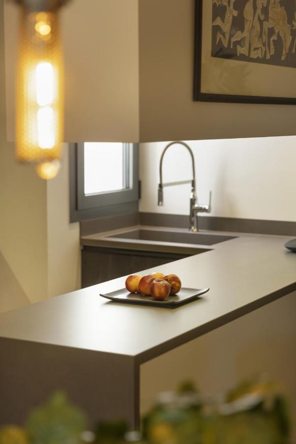 Elegant, Chic, Hip 2 Bedroom W/ Forest View In Athens! Esterno foto
