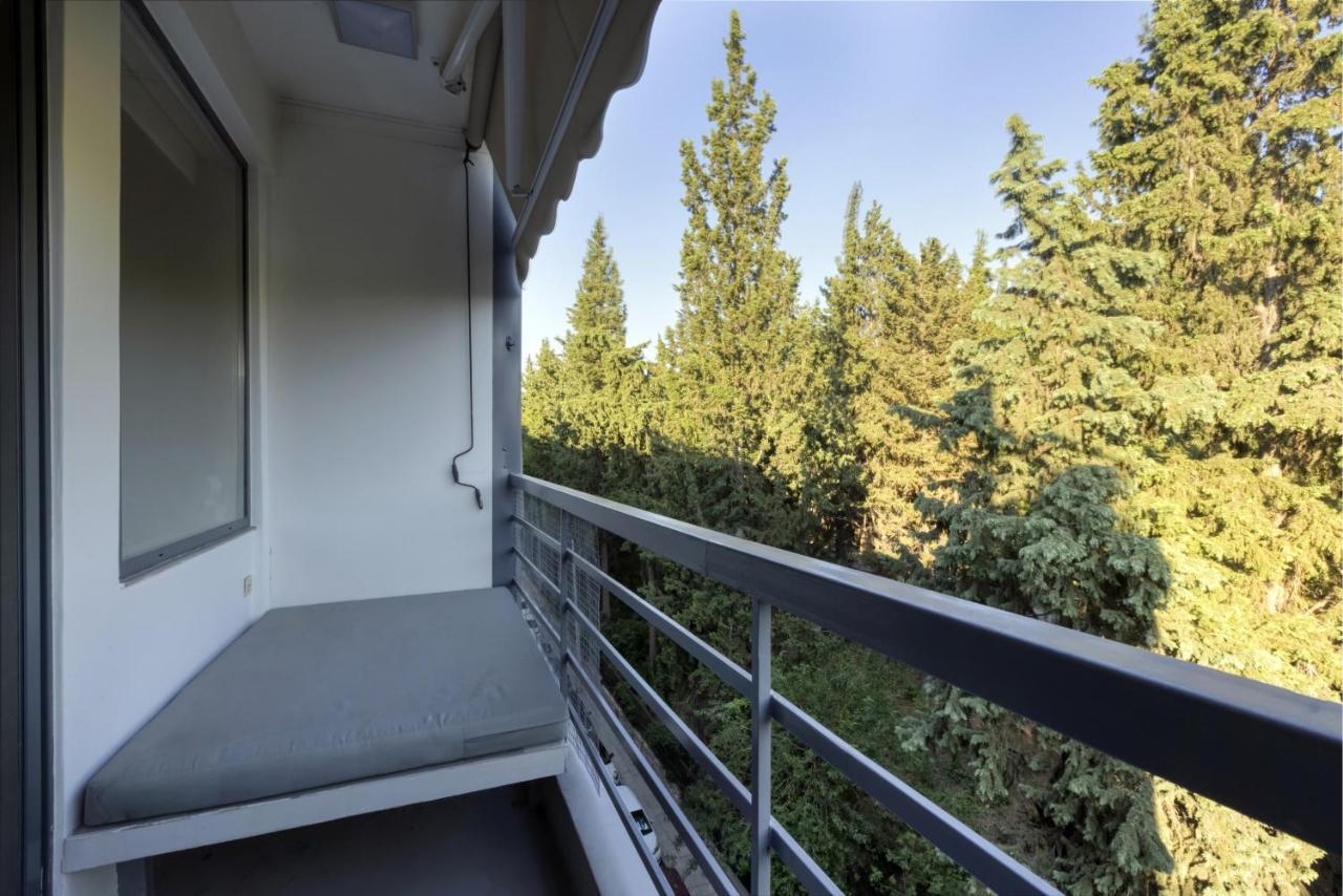 Elegant, Chic, Hip 2 Bedroom W/ Forest View In Athens! Esterno foto